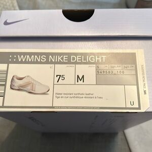 Golf shoes, women 7 1/2